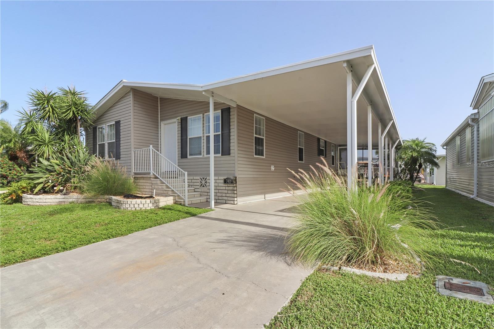 MAPLE LEAF ESTATES - Residential