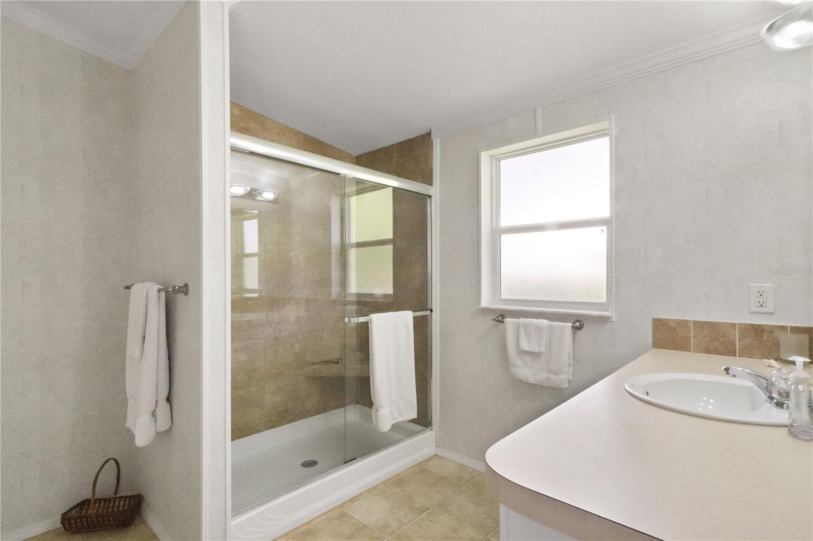 MAPLE LEAF ESTATES - Residential