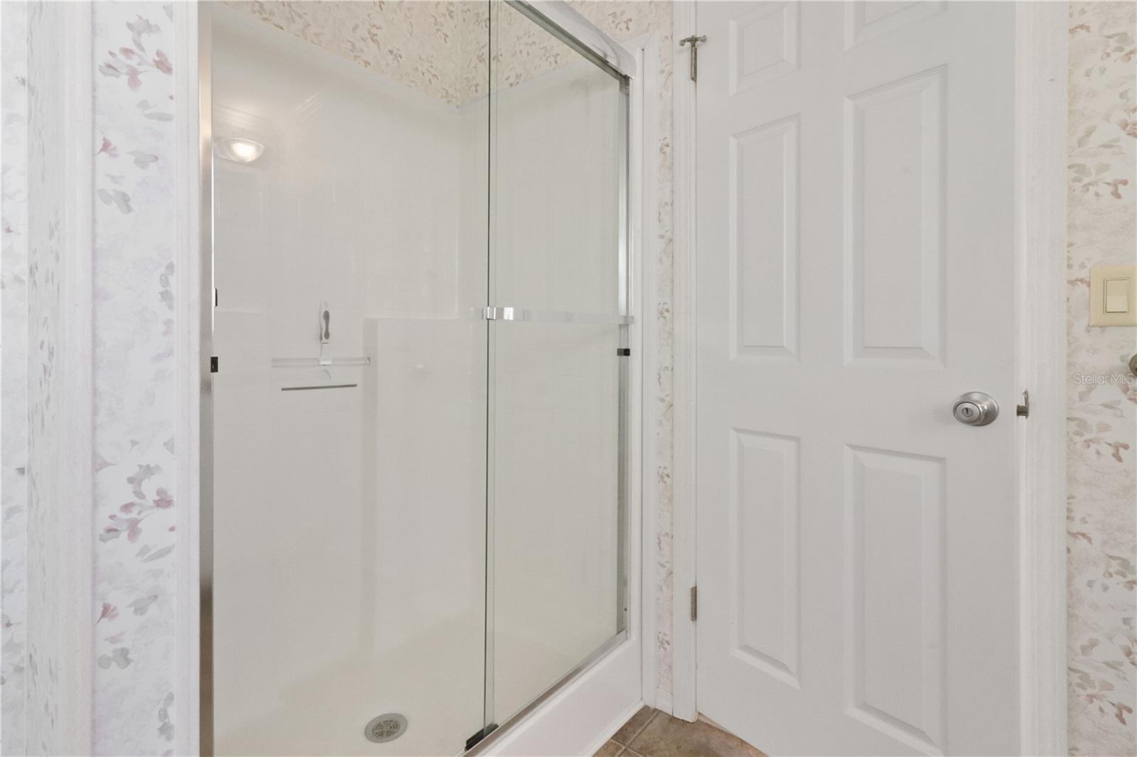 MAPLE LEAF ESTATES - Residential