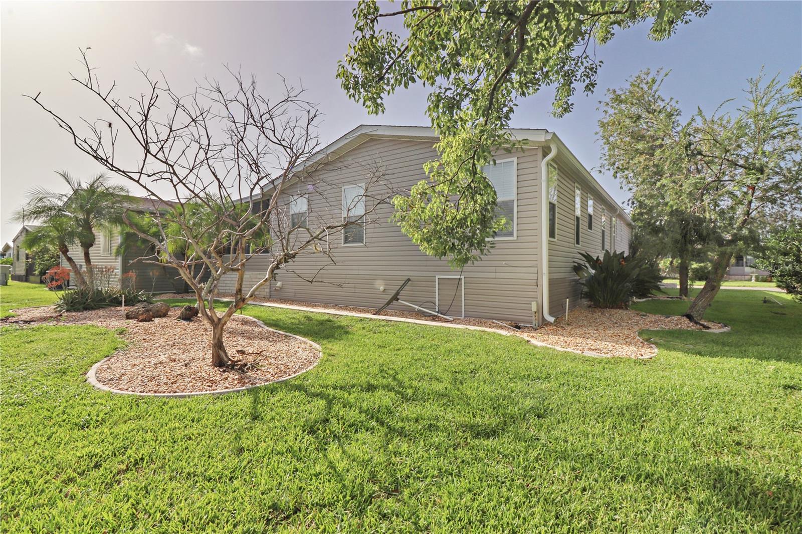 MAPLE LEAF ESTATES - Residential