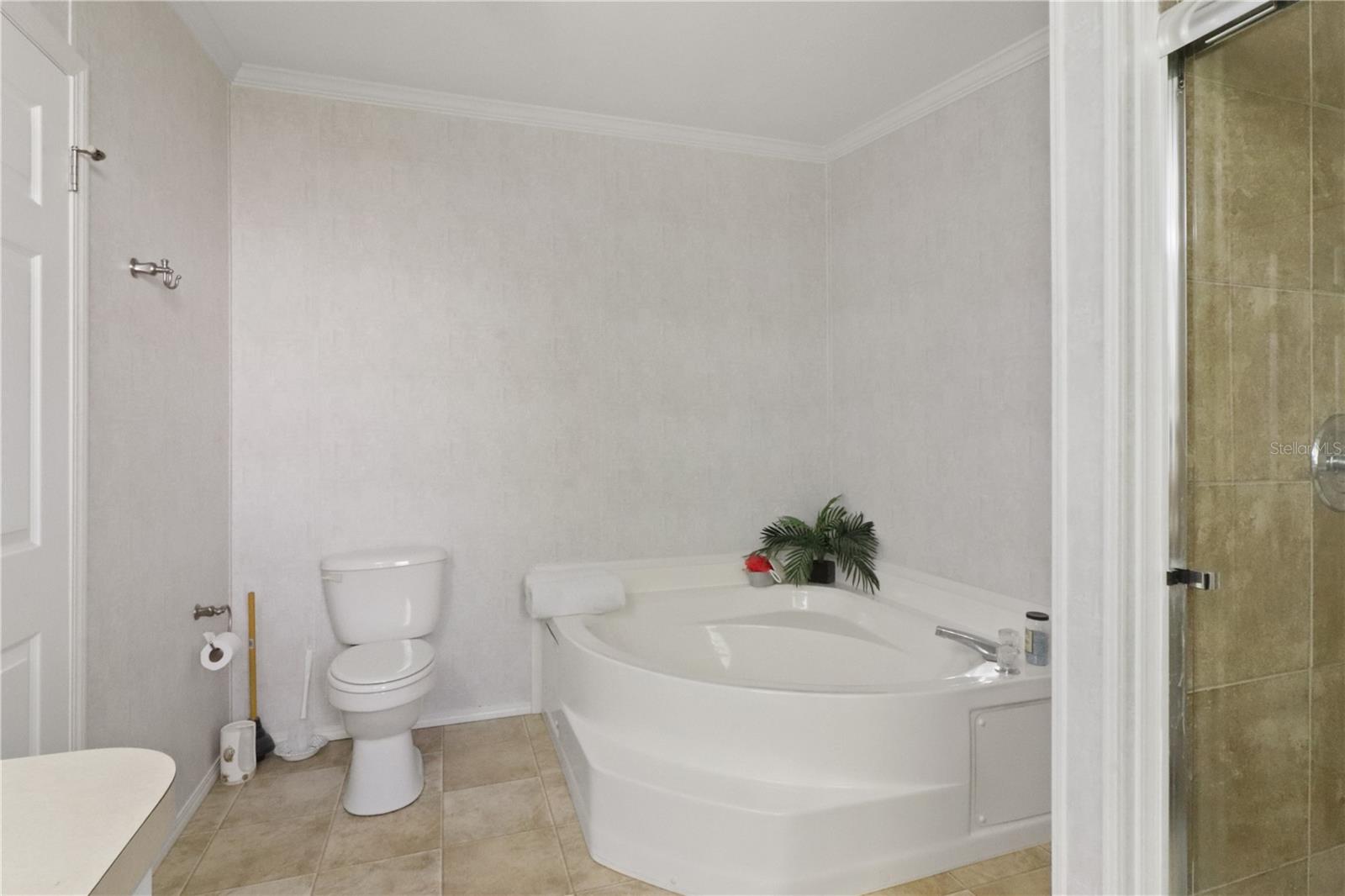 MAPLE LEAF ESTATES - Residential