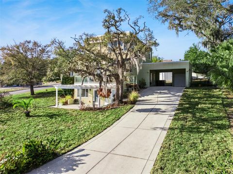 Tiny photo for 190 Crystal Lake Drive, Clermont, FL 34711 (MLS # G5109694)