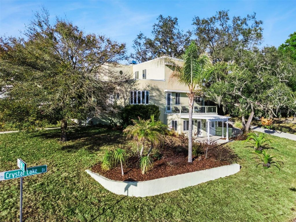Photo of 190 Crystal Lake Drive, Clermont, FL 34711 (MLS # G5109694)