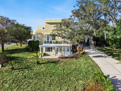 Tiny photo for 190 Crystal Lake Drive, Clermont, FL 34711 (MLS # G5109694)