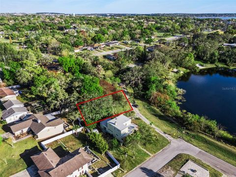Tiny photo for 190 Crystal Lake Drive, Clermont, FL 34711 (MLS # G5109694)
