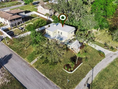 Tiny photo for 190 Crystal Lake Drive, Clermont, FL 34711 (MLS # G5109694)