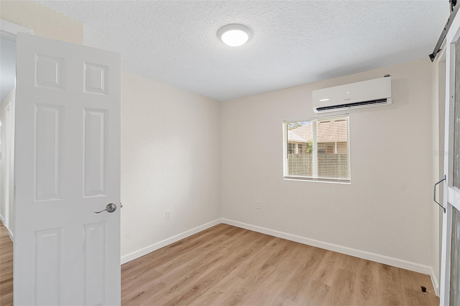 COX RUDD ADD INTERCESSION CITY - Residential