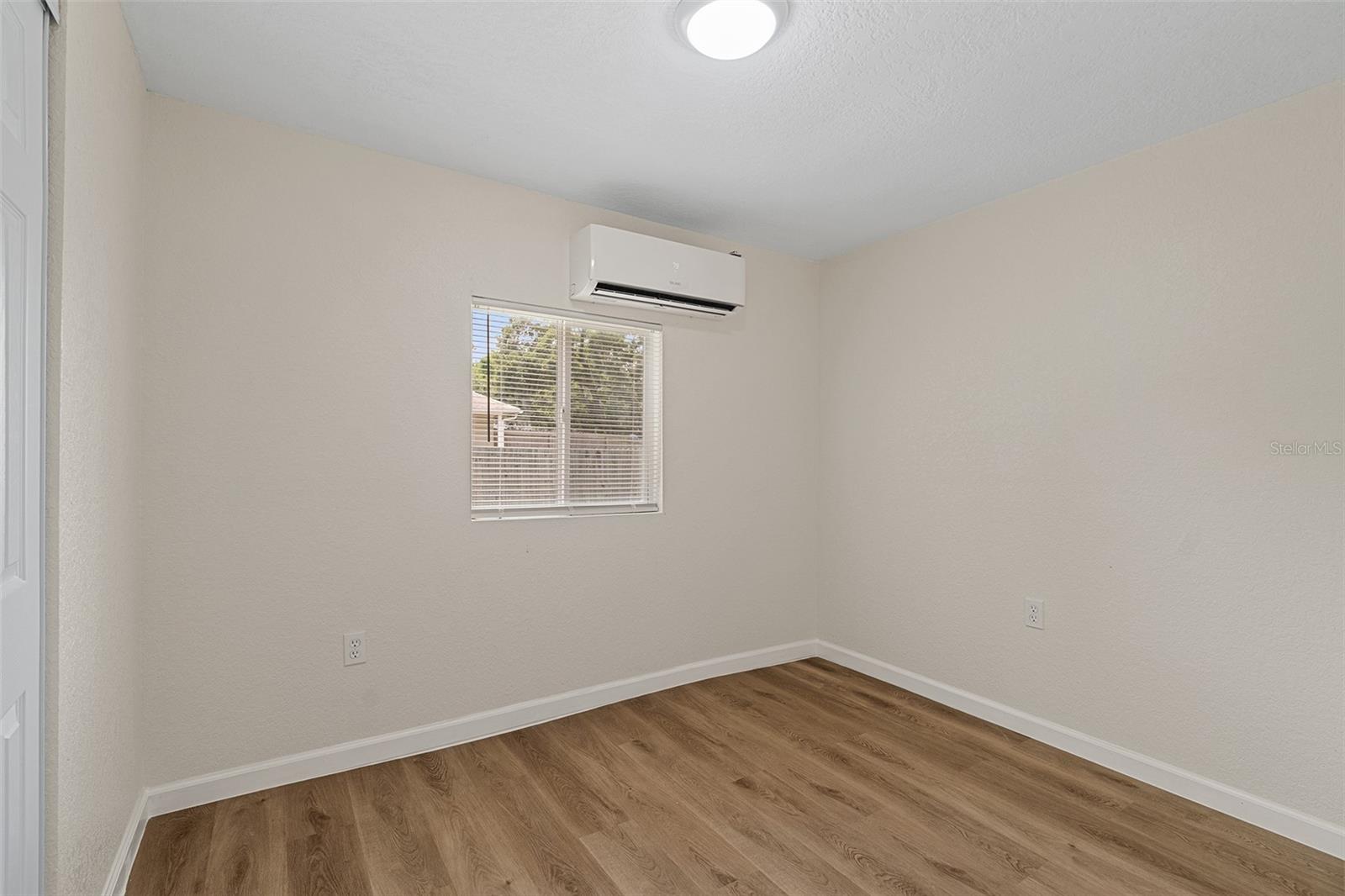 COX RUDD ADD INTERCESSION CITY - Residential