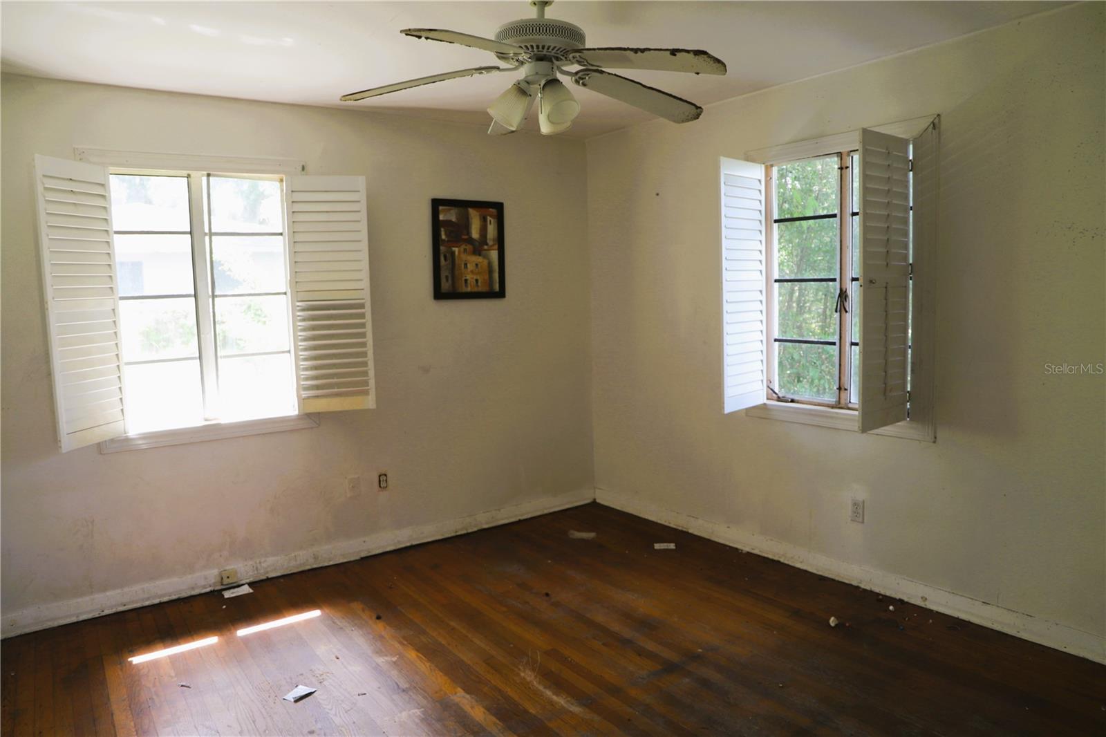 HIGHLAND COURT #3 HAWTHORNE - Residential