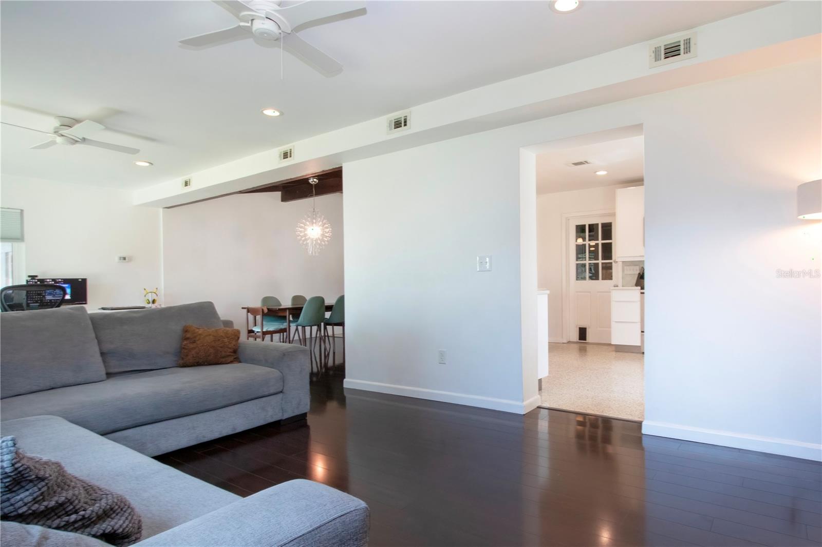 HYDE PARK CITRUS SUB - Residential