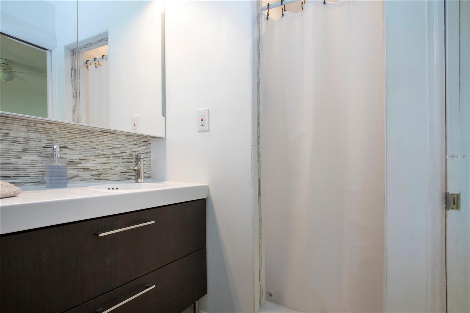 HYDE PARK CITRUS SUB - Residential