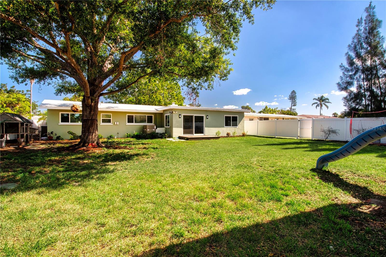 HYDE PARK CITRUS SUB - Residential