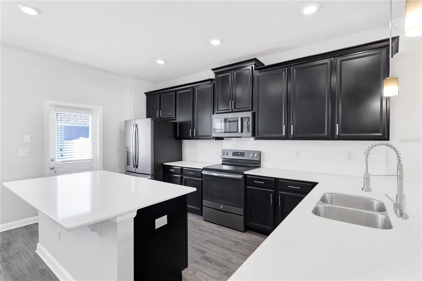 STOREY GROVE PH 1B-1 - Residential