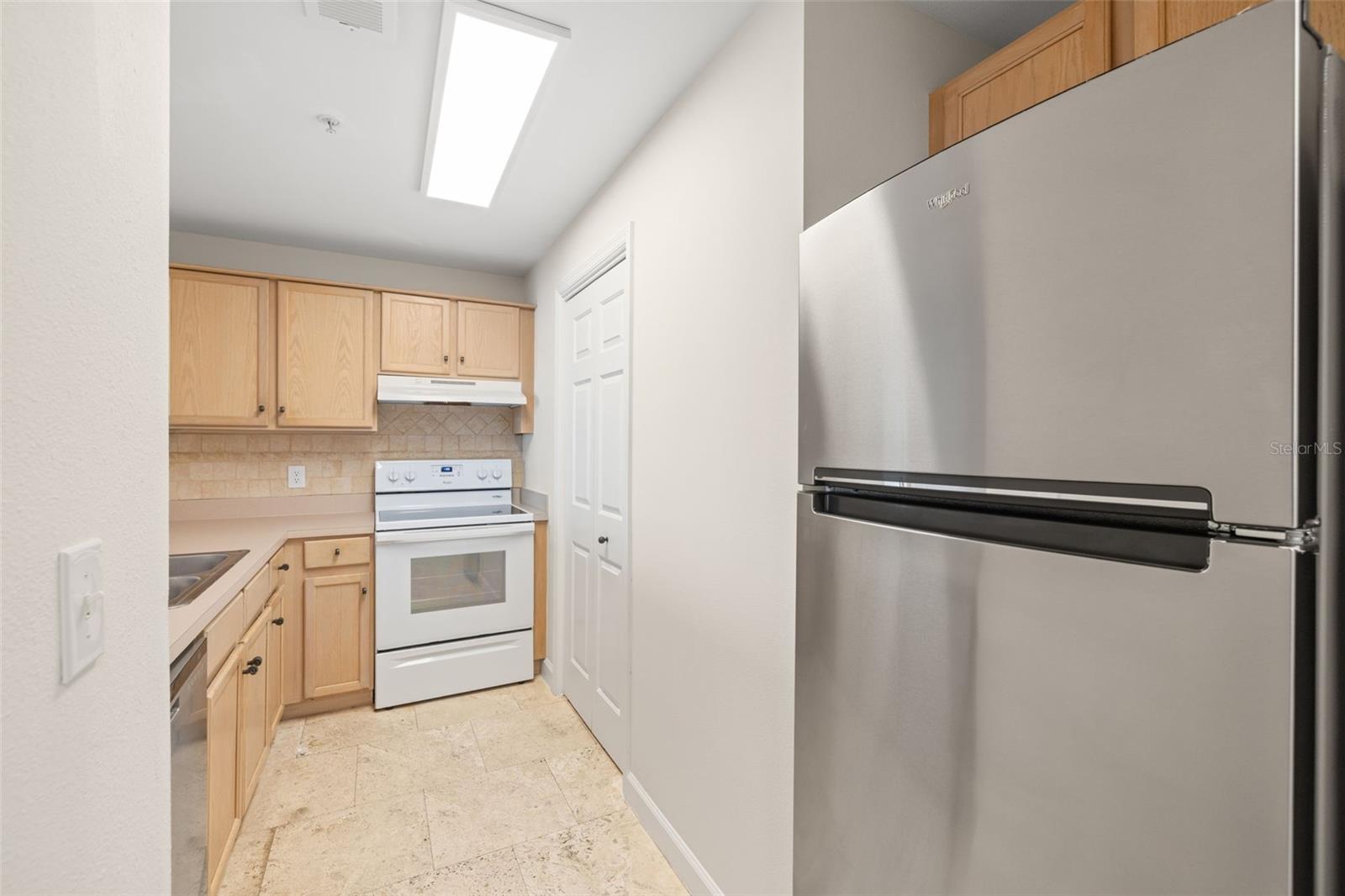 345 BAYSHORE A CONDO - Residential Lease