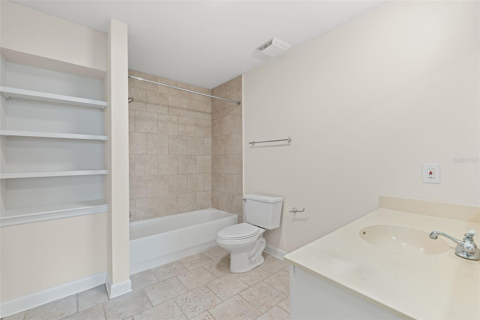 345 BAYSHORE A CONDO - Residential Lease