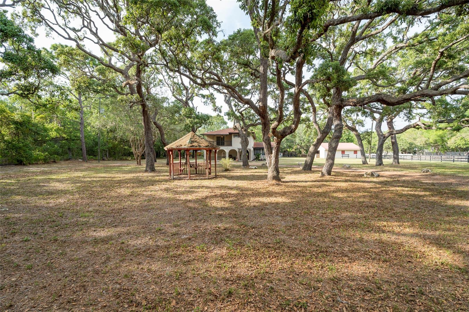 HIGHLANDS - Residential