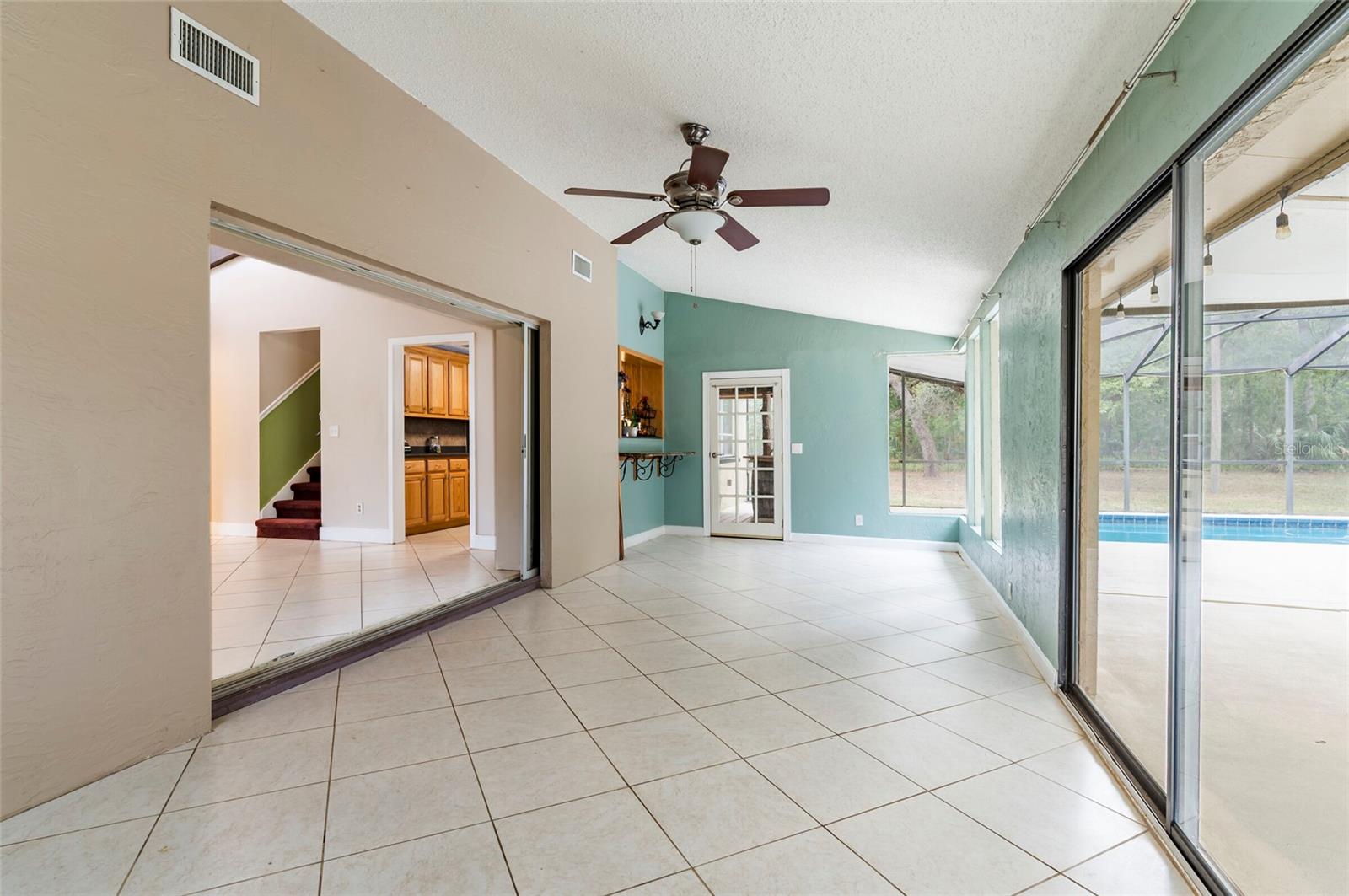 HIGHLANDS - Residential