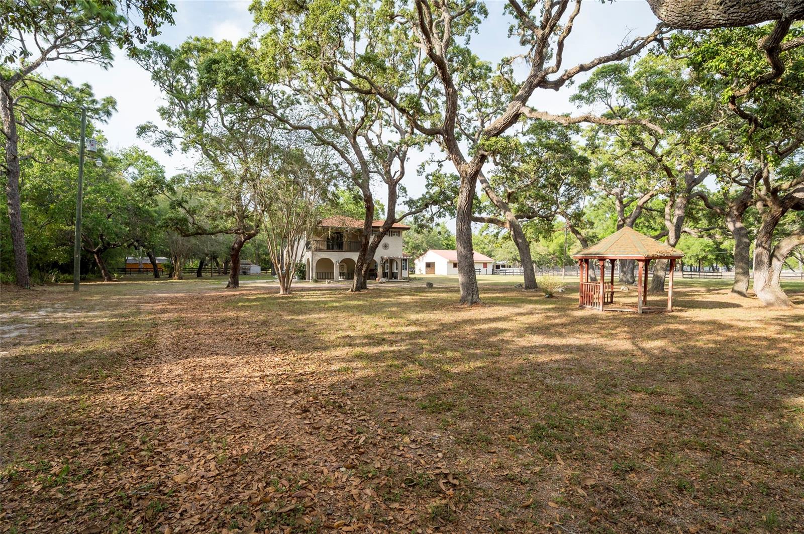 HIGHLANDS - Residential