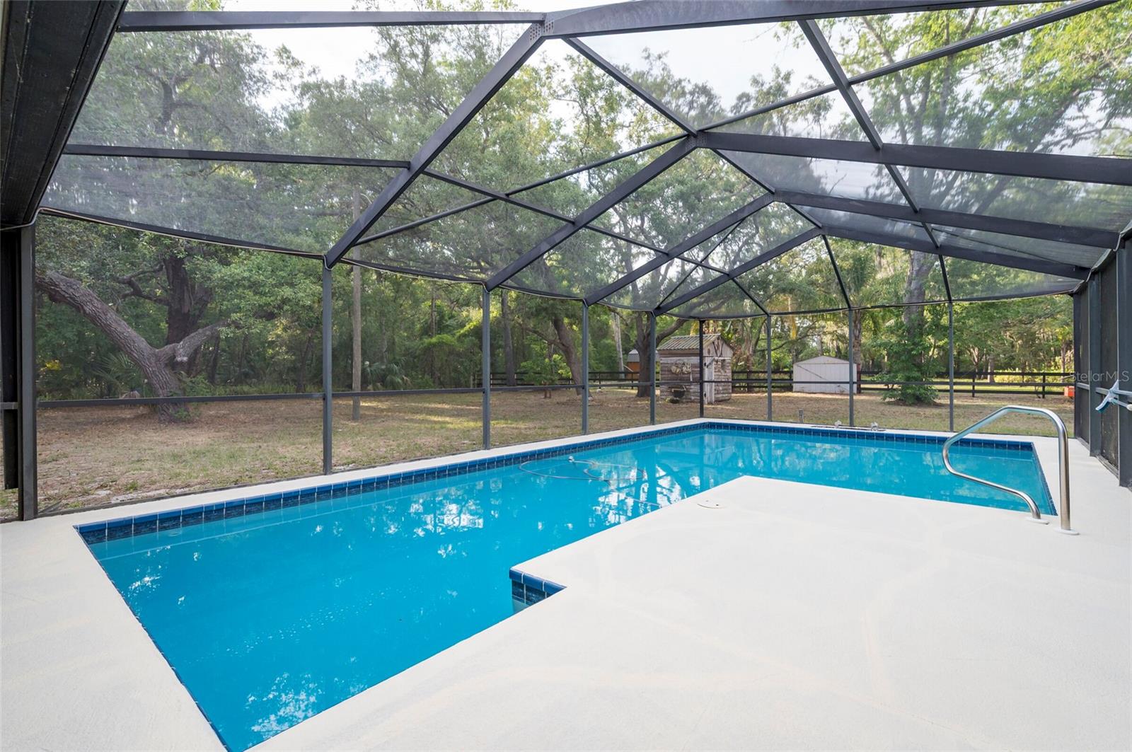 HIGHLANDS - Residential