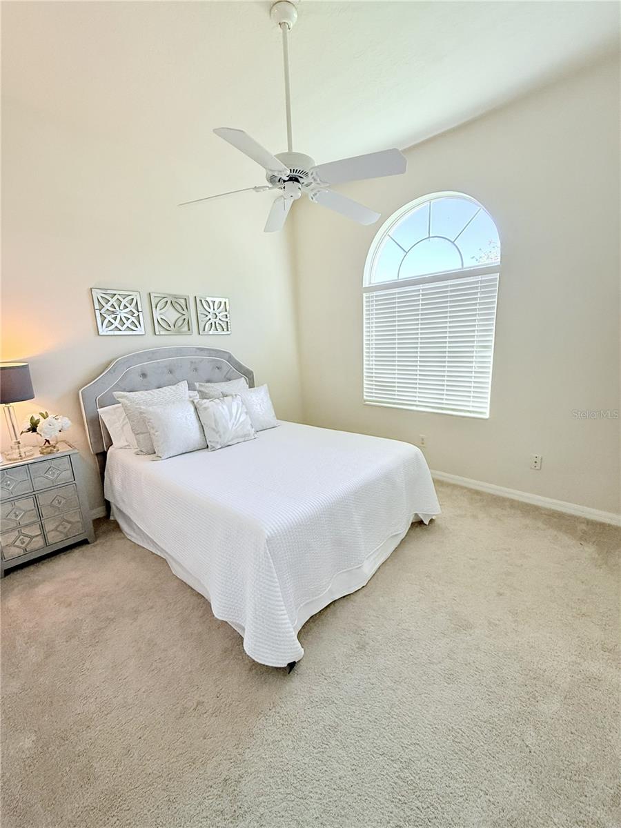 RIVER PLACE - Residential