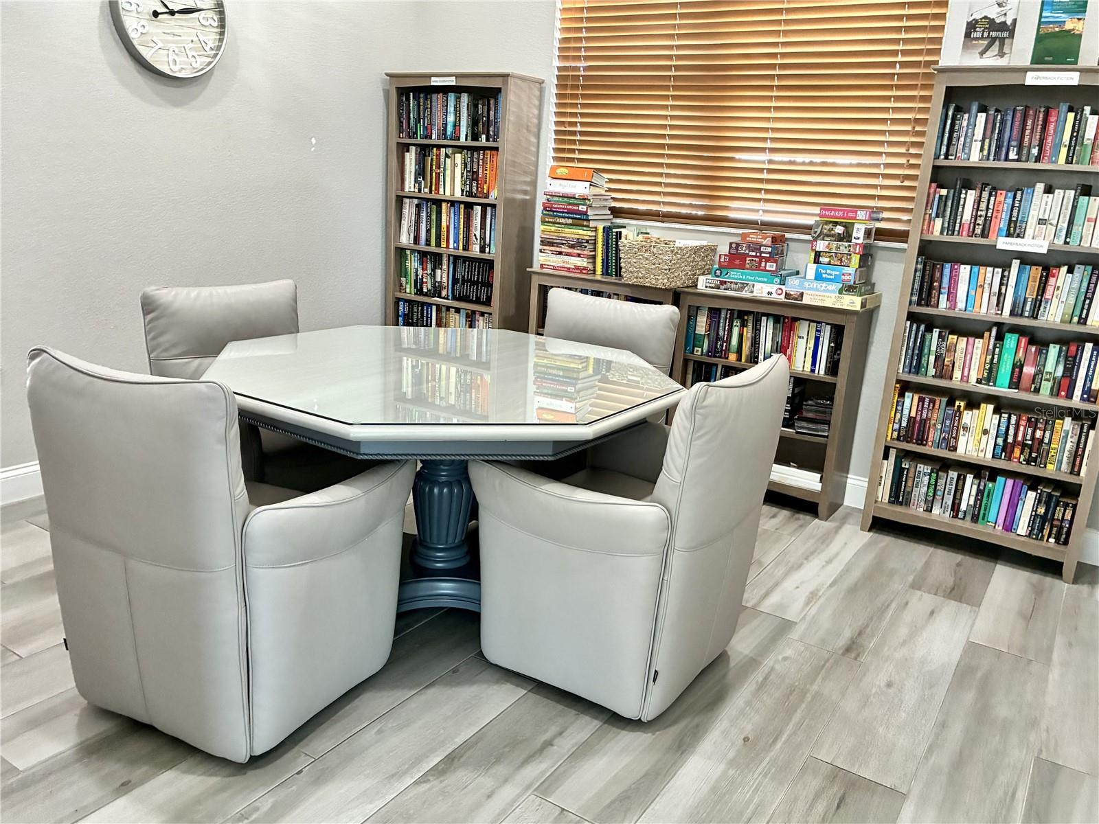 RIVER PLACE - Residential