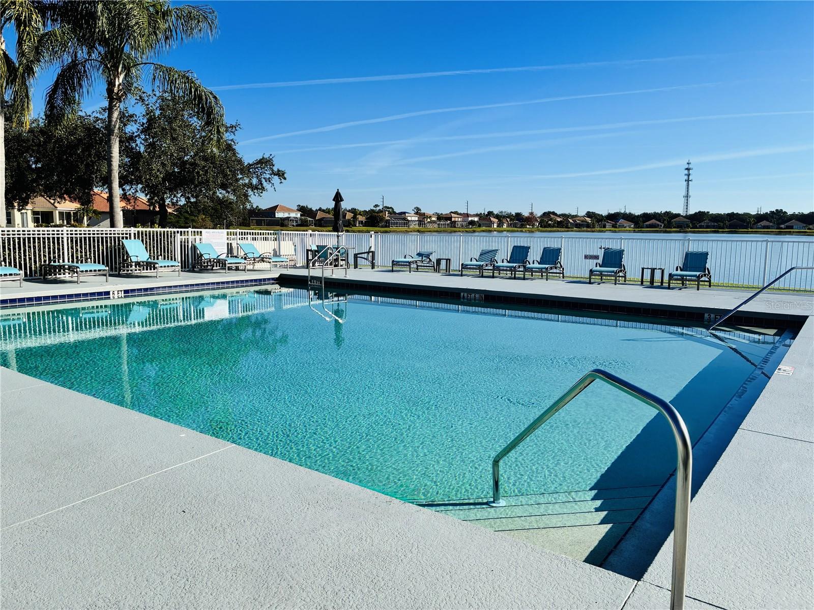 RIVER PLACE - Residential