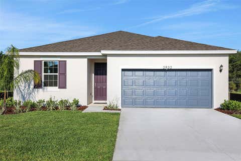 Photo of 784 Sunshower Drive, Lady Lake, FL 32159 (MLS # G5115854)