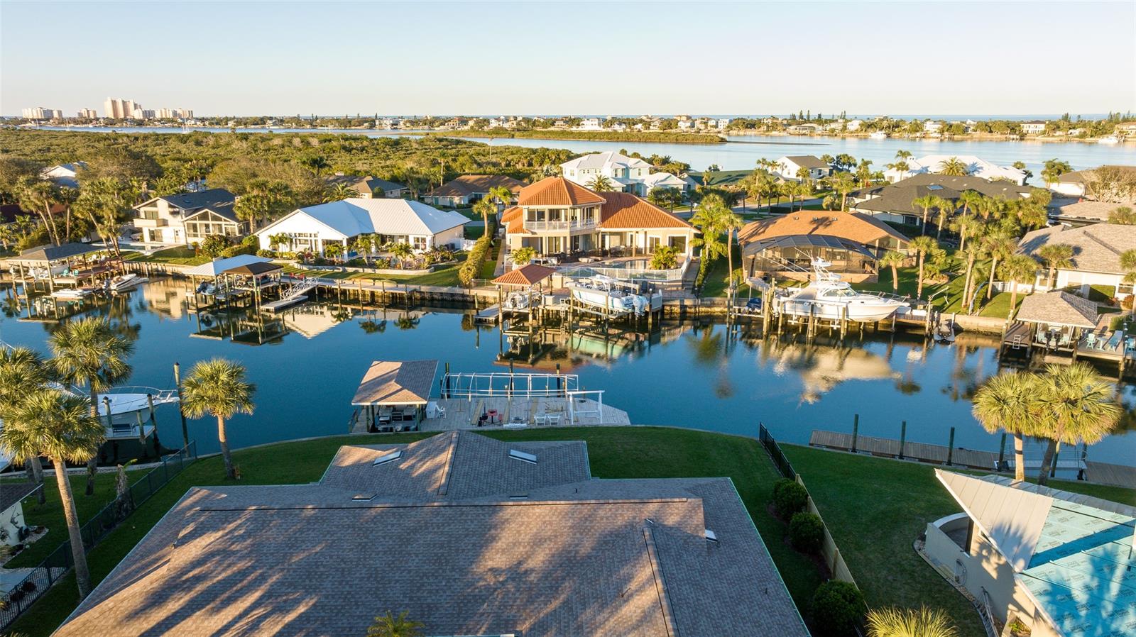 Venezia Unit 06 - Residential