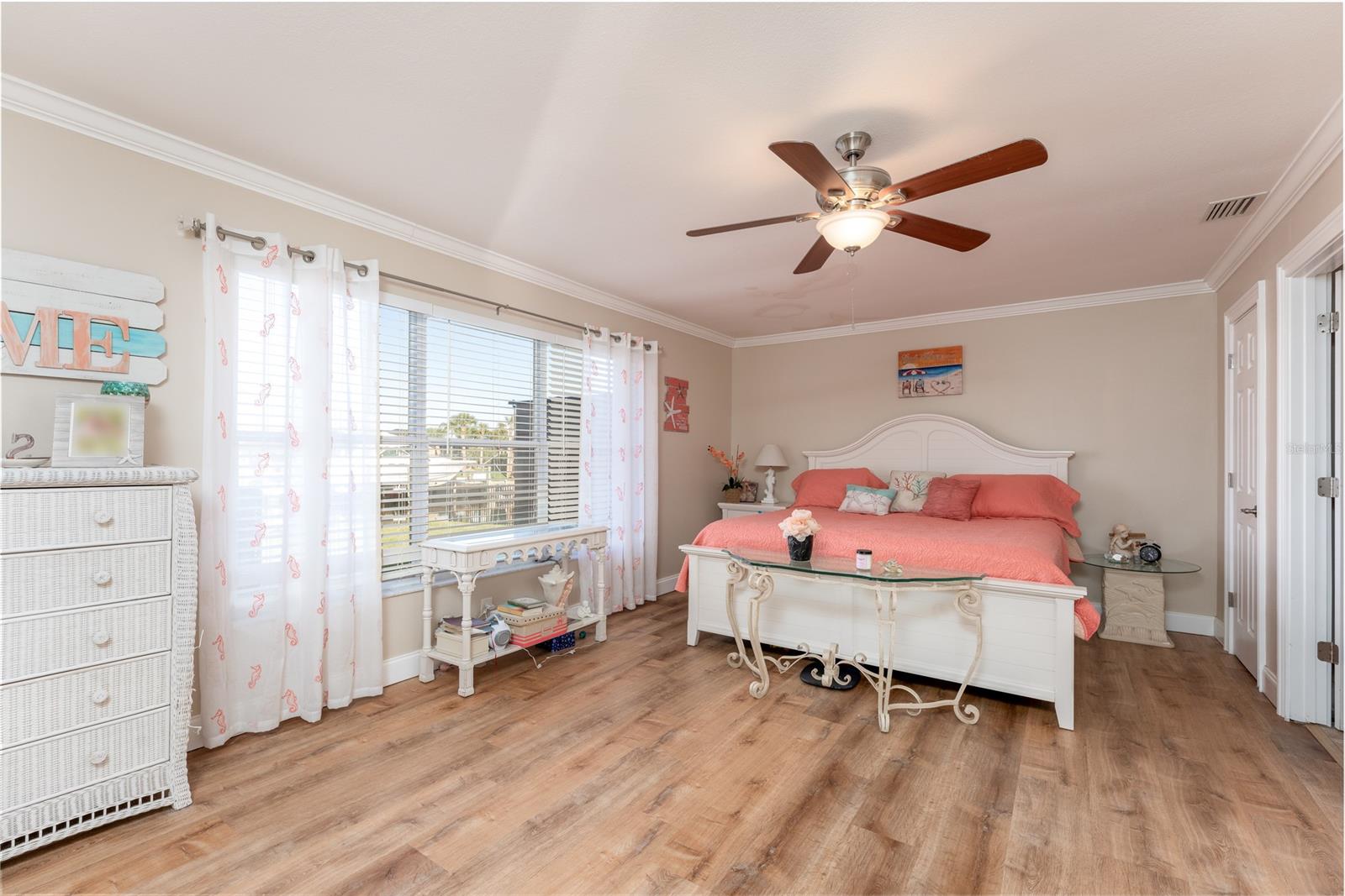 Venezia Unit 06 - Residential