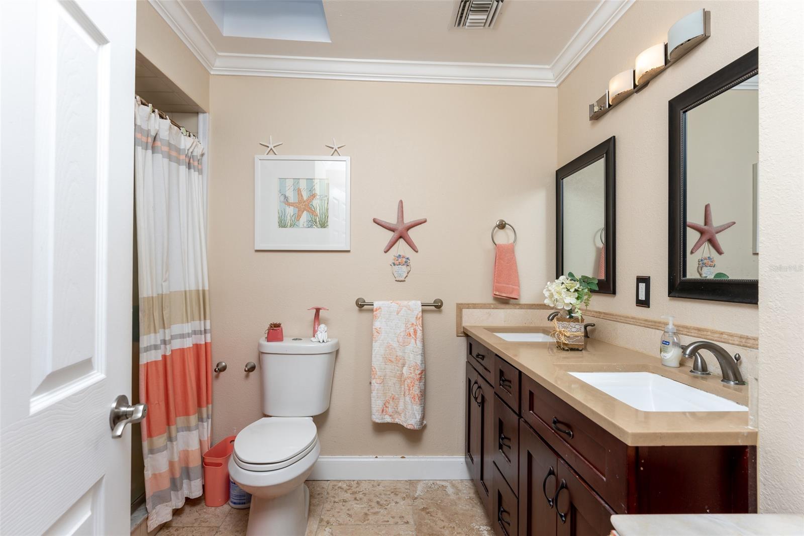 Venezia Unit 06 - Residential