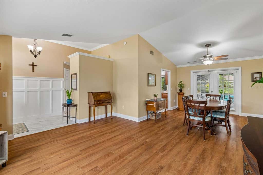 Photo of 2434 Summitview Drive, Lakeland, FL 33812 (MLS # TB8520801)