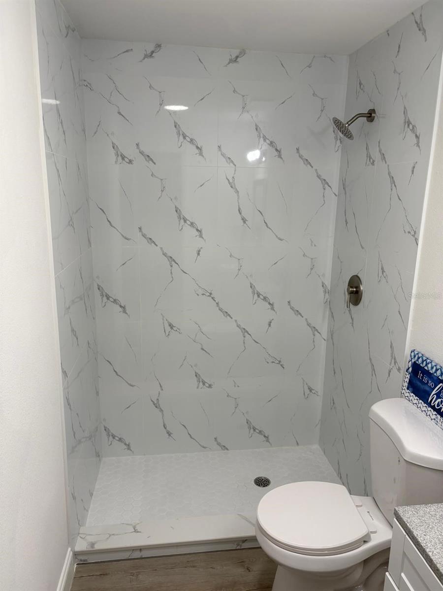 CIRCLE PARK, REPLAT OF - Residential