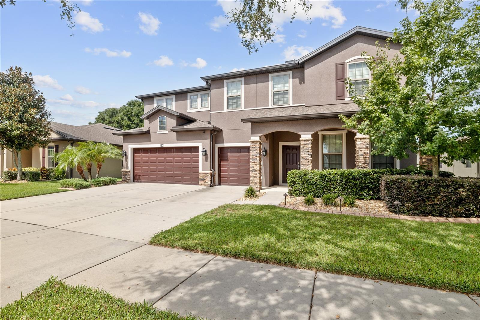 1521 BANNER ELK STREET