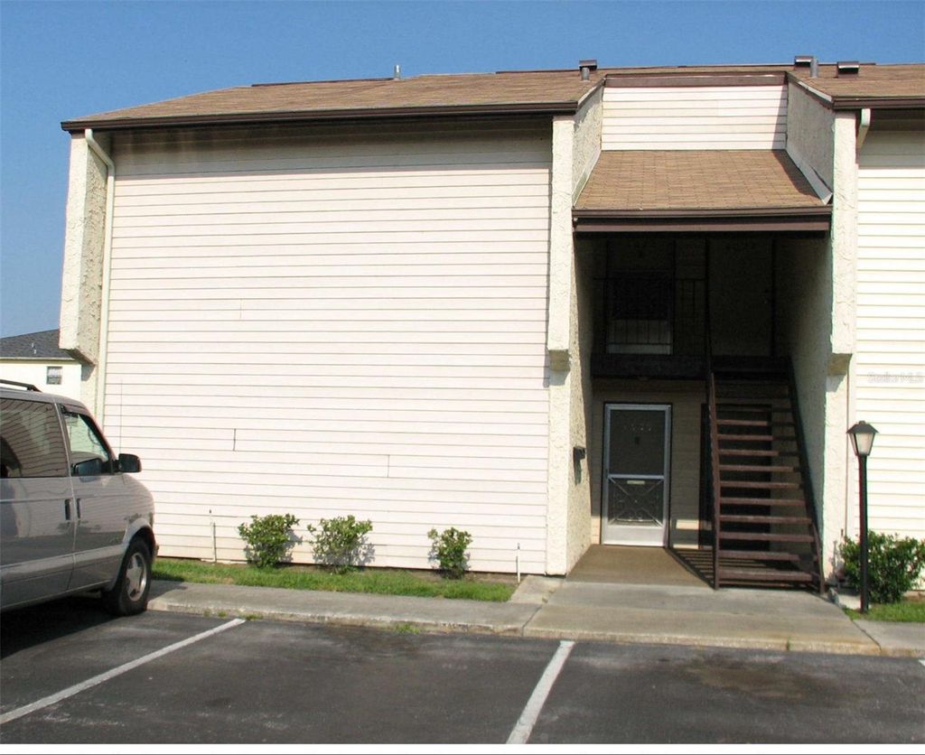 Photo of 4028 Billingsgate Rd, Orlando, FL 32839 (MLS # O6405010)
