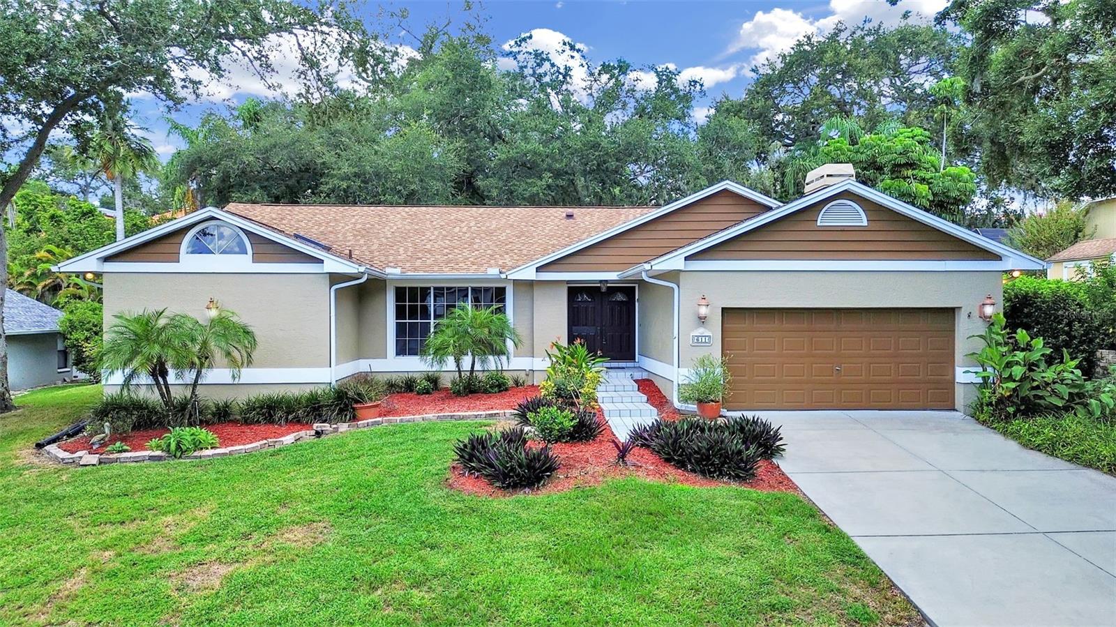 611 TOMOKA DRIVE