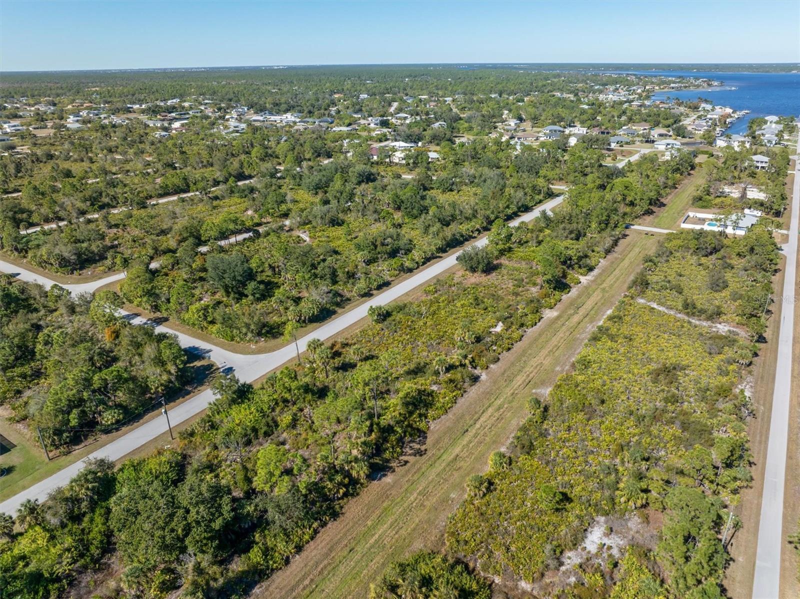 PORT CHARLOTTE SEC 060 - Land