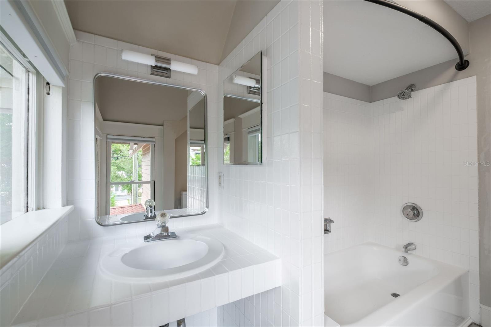 EDGEWATER TERRACE - Residential