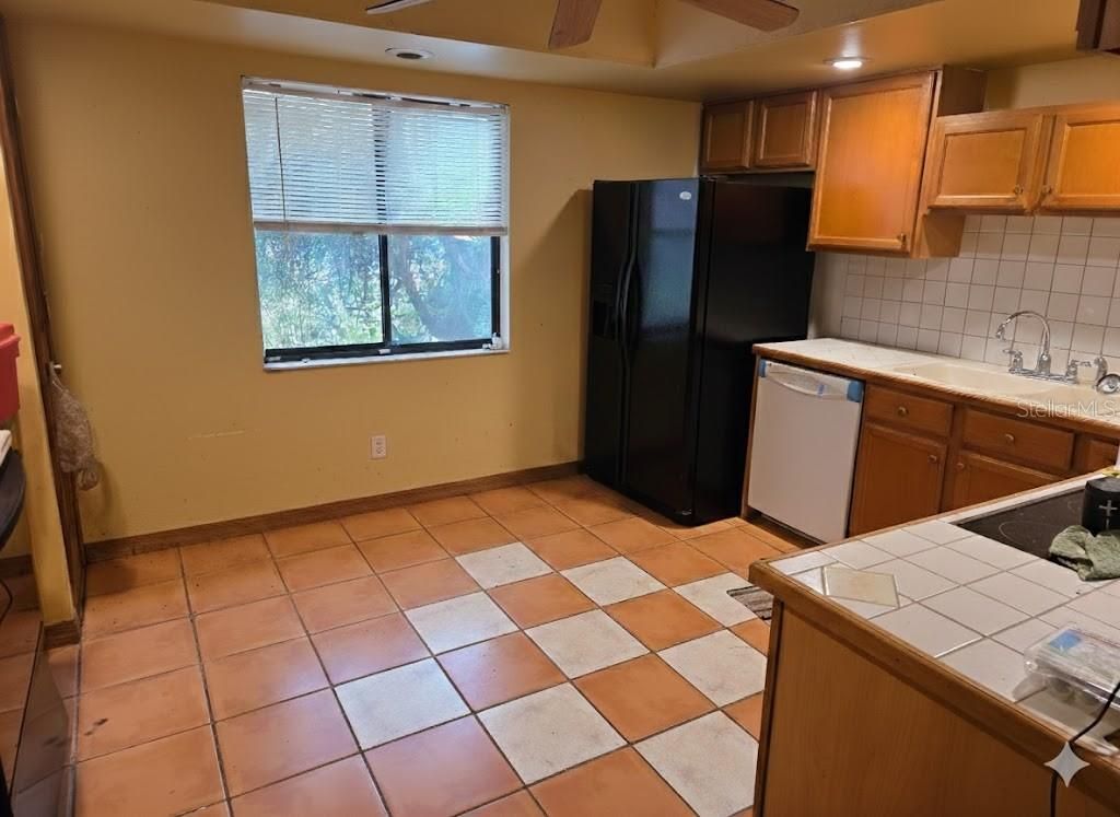 Photo of 244 Shore Road, Winter Springs, FL 32708 (MLS # O6386377)