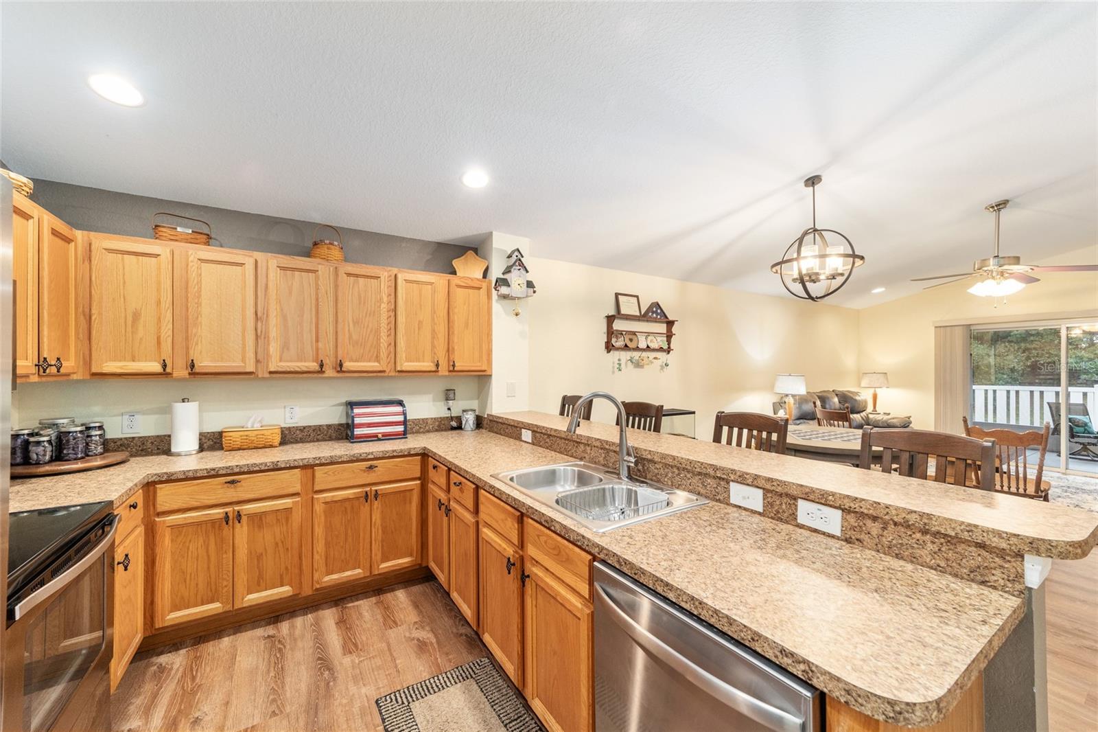 VILLAGES OF PARKWOOD - Residential