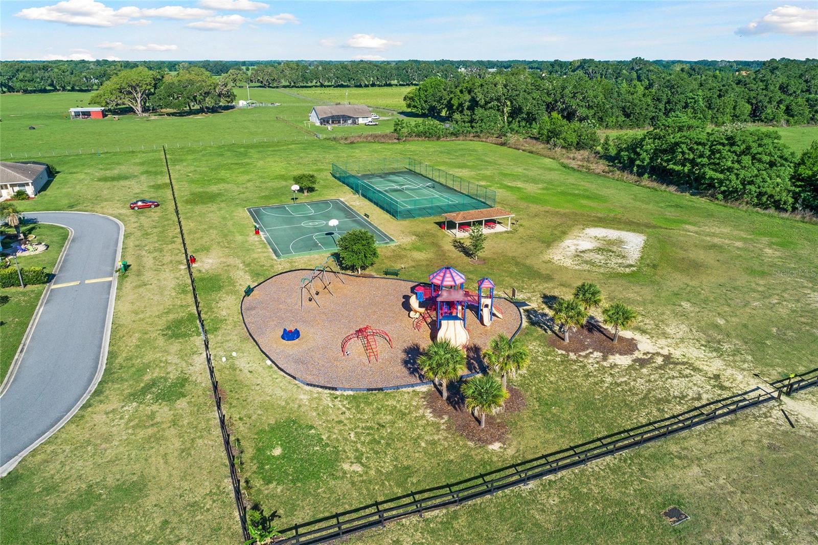 VILLAGES OF PARKWOOD - Residential