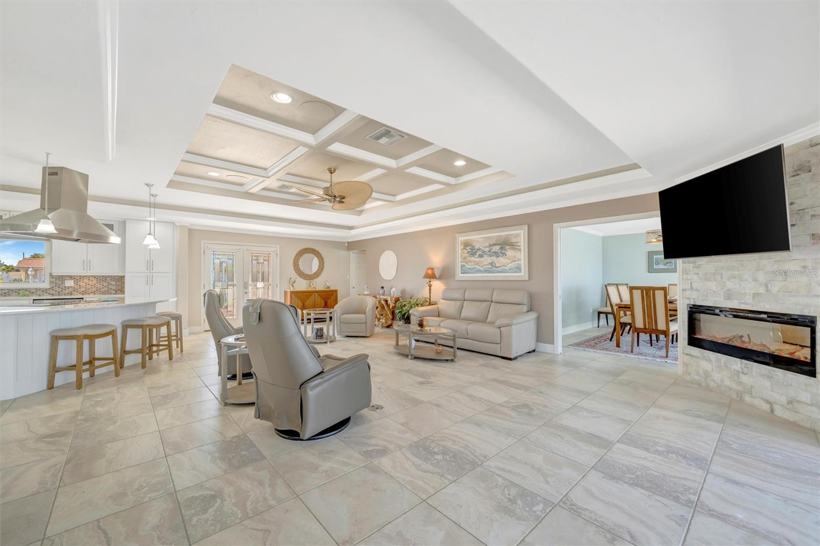 PALMETTO SKYWAY REP / BAY COLONY - Residential