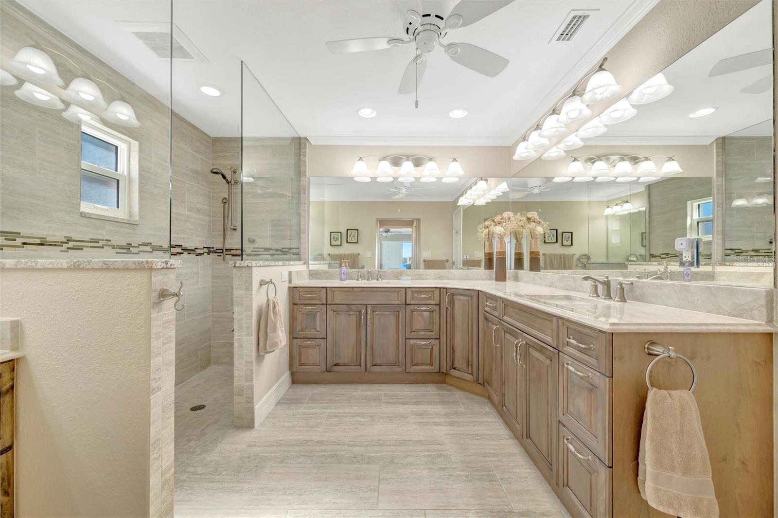 PALMETTO SKYWAY REP / BAY COLONY - Residential