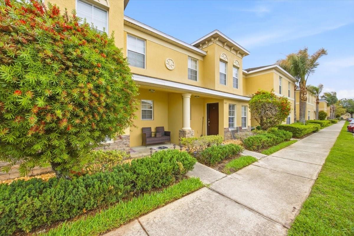 COBBLESTONE LANDING TWNHMS CONDO - Residential