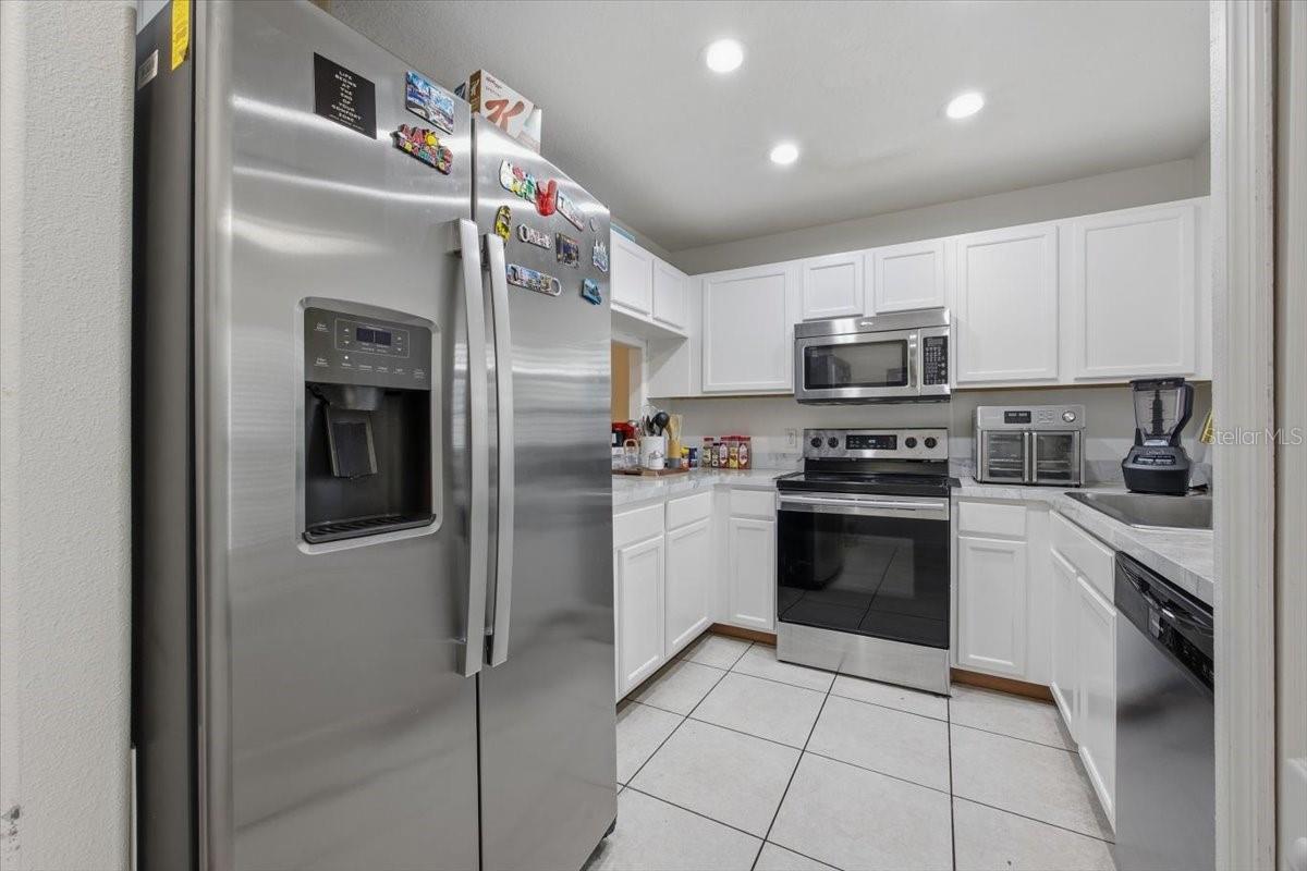 COBBLESTONE LANDING TWNHMS CONDO - Residential