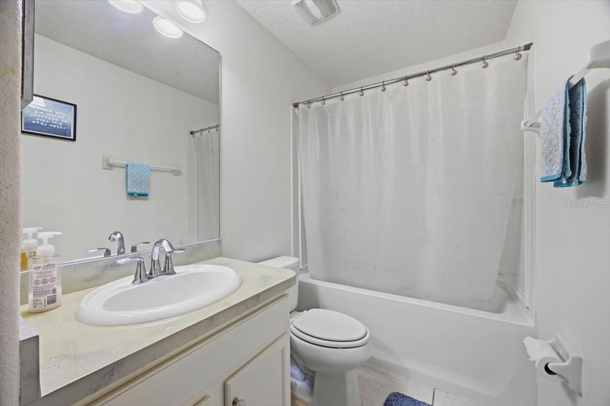 COBBLESTONE LANDING TWNHMS CONDO - Residential