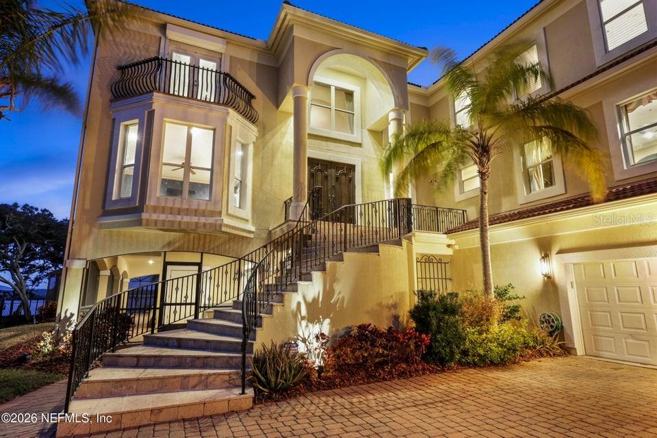 7149 MIDDLETON AVENUE