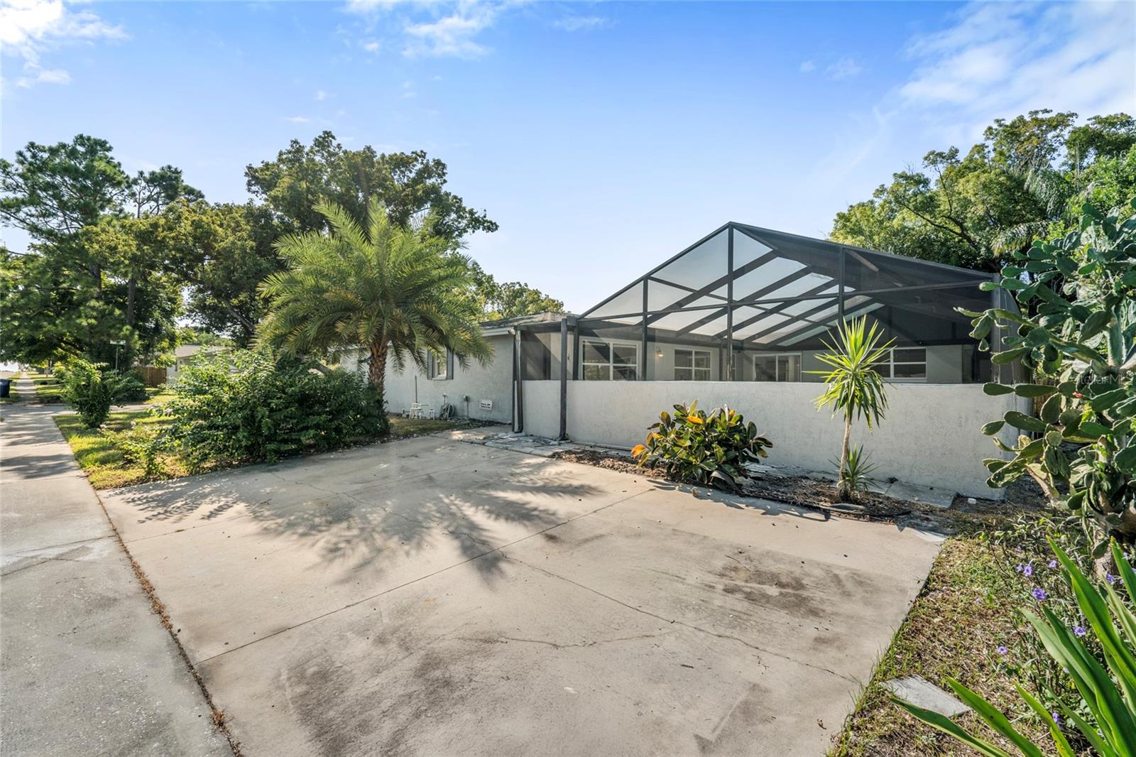 REGENCY PARK - Residential