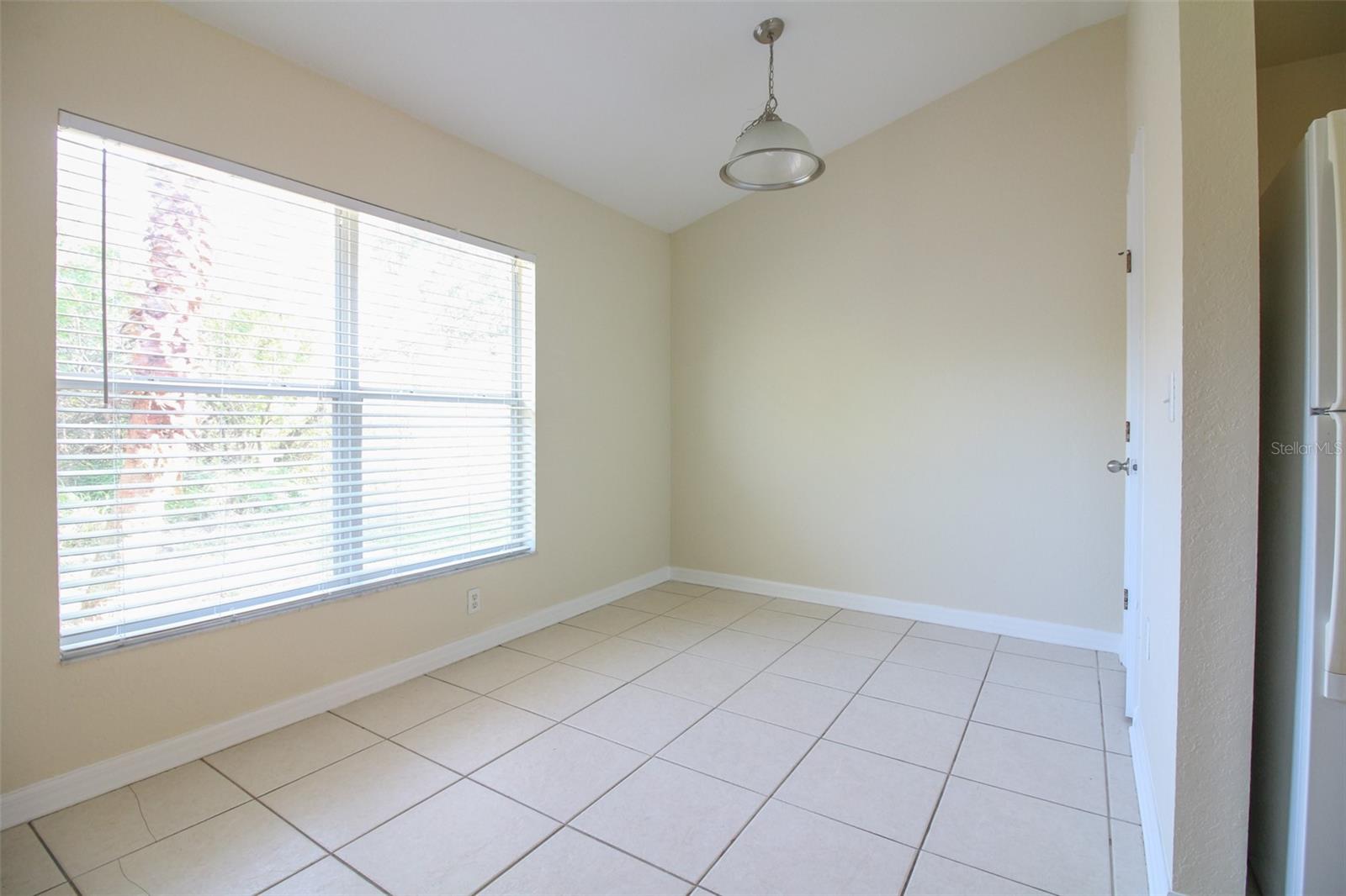 TURTLE ROCK - Residential Lease