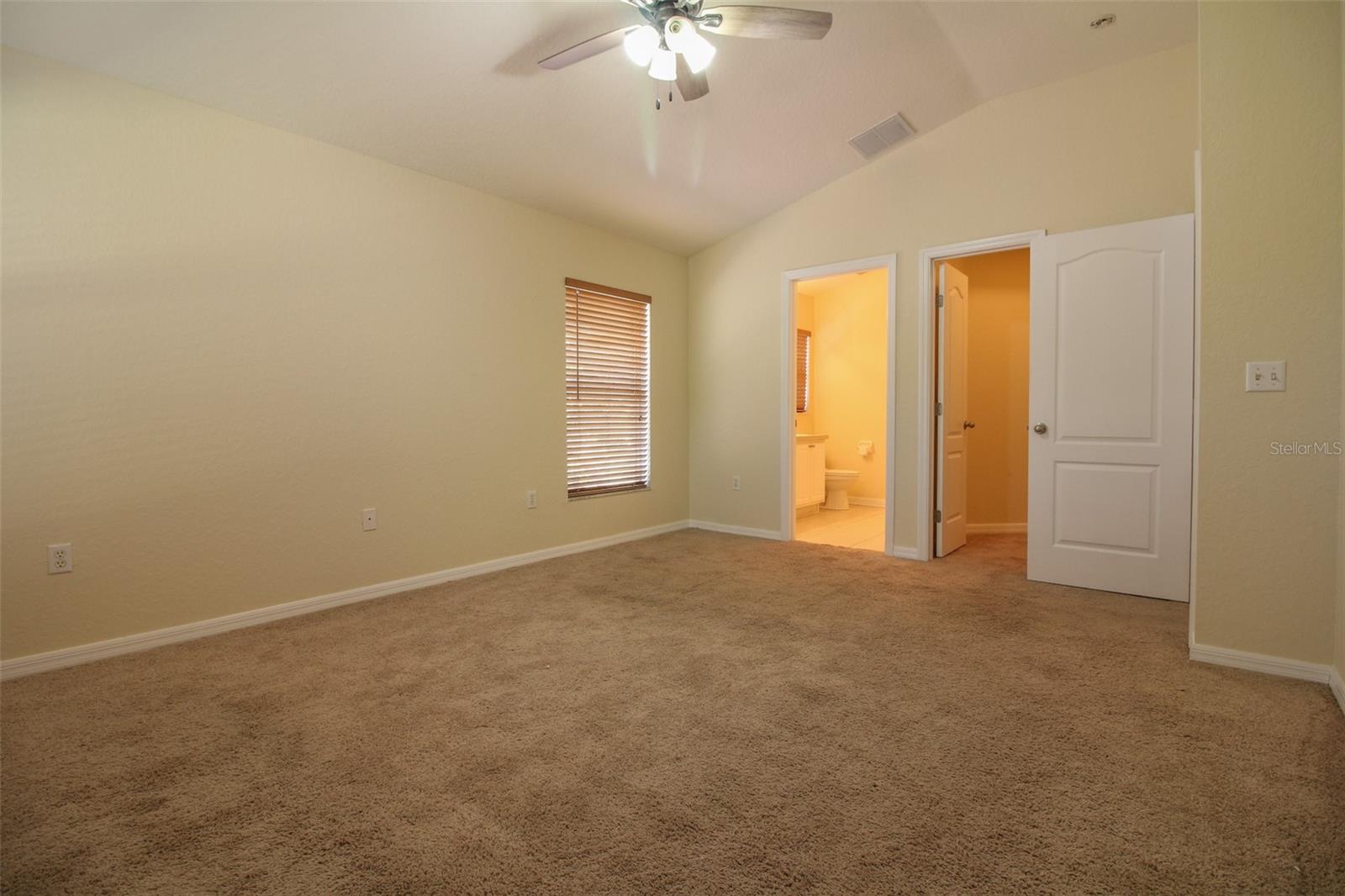 TURTLE ROCK - Residential Lease