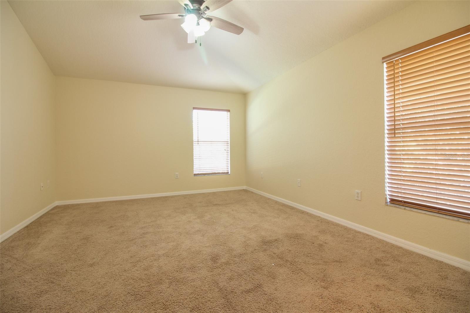 TURTLE ROCK - Residential Lease